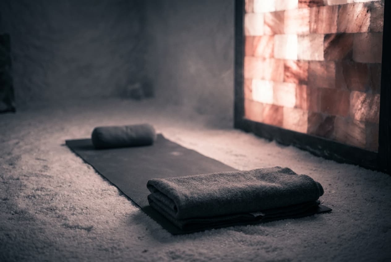 Sanftes Yoga in der Grotte